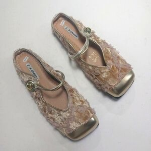 Z-X Shoes, Gold and Cream Women's Slip-On Size 40